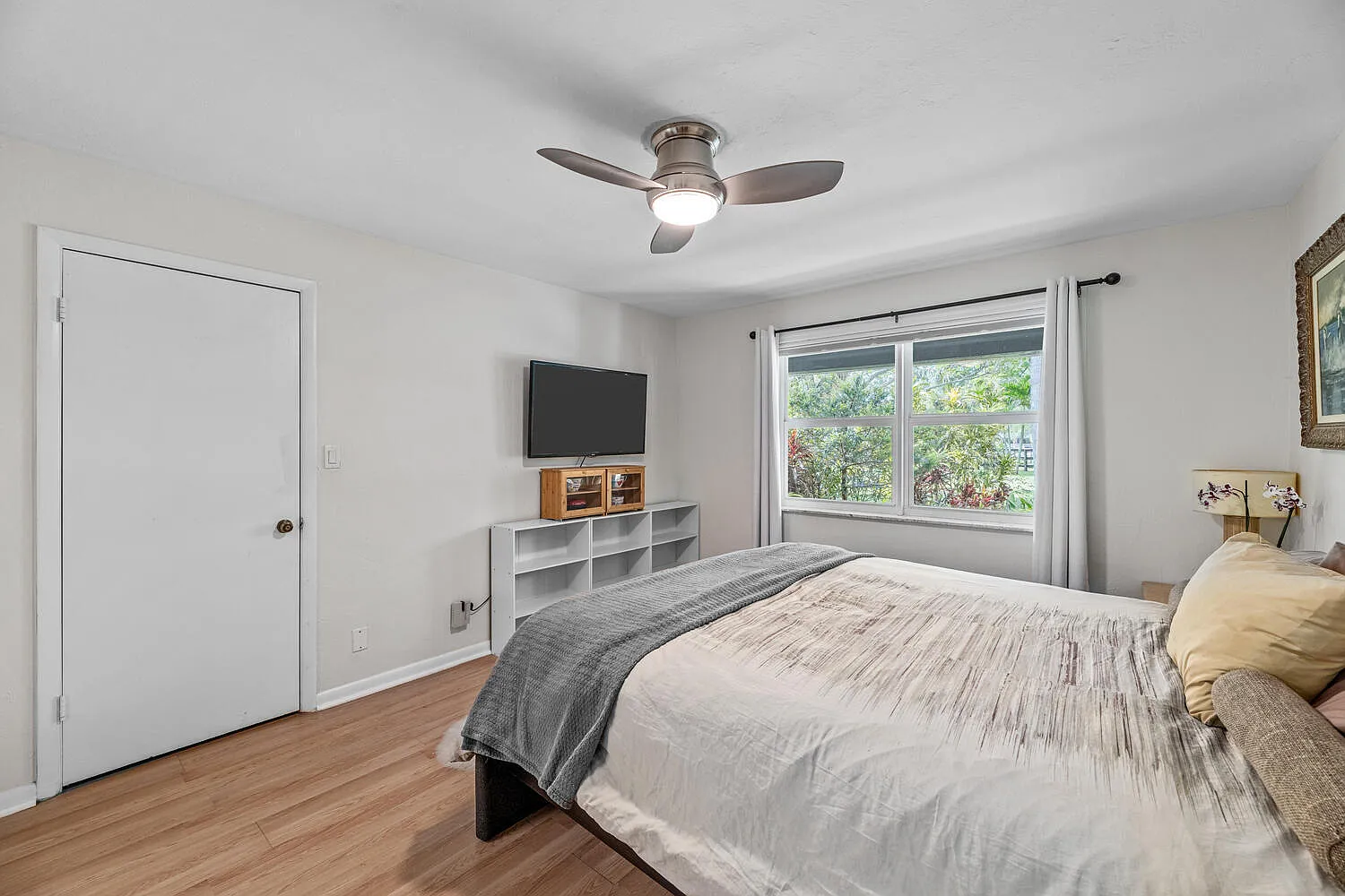 Photo 38
